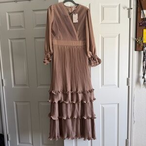 Dainty Jewells Pleated Tiered Long-Sleeve Dress in Blush
